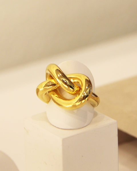 XL Knot Ring