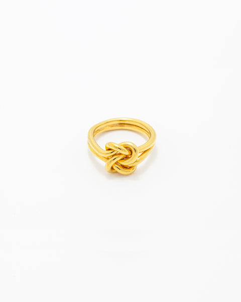 Anillo de doble nudo